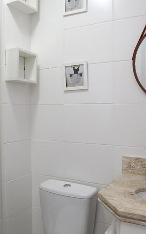 Apartamento à venda com 56m², 2 quartos e 1 vagaBanheiro Social