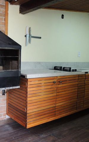Casa à venda com 240m², 3 quartos e sem vagaChurrasqueira 2