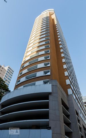 Apartamento à venda com 27m², 1 quarto e 1 vaga Apartamento à venda com 27m², 1 quarto e 1 vagaFachada