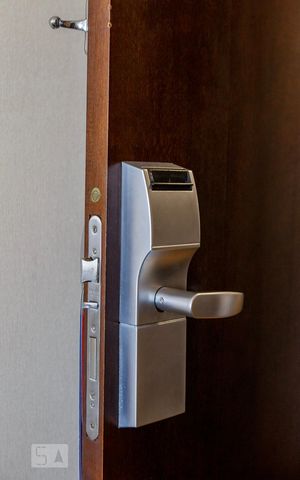 Apartamento à venda com 27m², 1 quarto e 1 vaga Apartamento à venda com 27m², 1 quarto e 1 vagaFechadura Digital