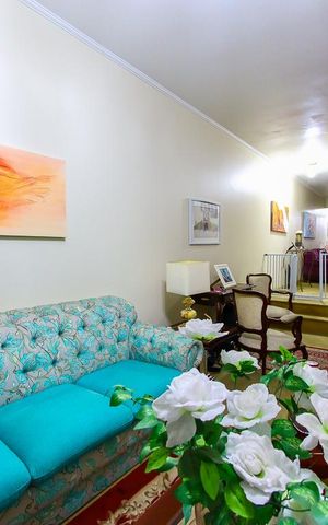Casa à venda com 239m², 3 quartos e 3 vagas Casa à venda com 239m², 3 quartos e 3 vagasSala 2