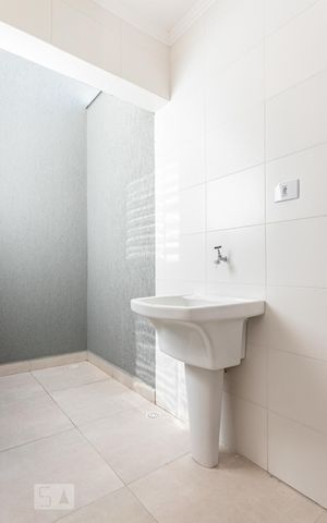 Apartamento para alugar com 55m², 2 quartos e 1 vaga Apartamento para alugar com 55m², 2 quartos e 1 vagaÁrea de serviço