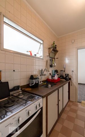 Apartamento à venda com 67m², 2 quartos e 1 vagaCozinha