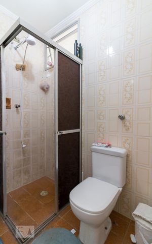 Apartamento à venda com 67m², 2 quartos e 1 vagaBanheiro
