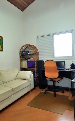 Casa para alugar com 296m², 5 quartos e 4 vagasQuarto 4