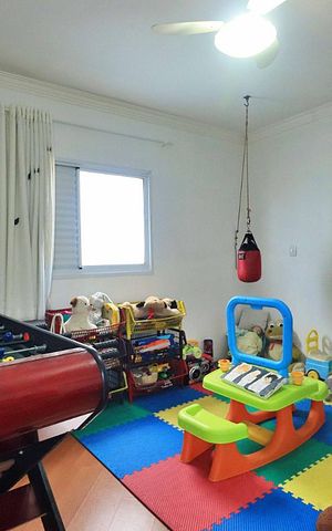 Casa para alugar com 296m², 5 quartos e 4 vagasQuarto 5
