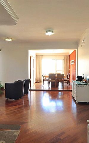 Casa para alugar com 296m², 5 quartos e 4 vagasSala 1