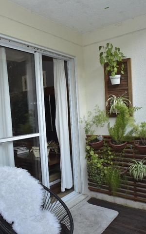 Apartamento à venda com 88m², 4 quartos e 1 vagaVaranda