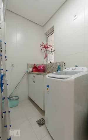 Apartamento para alugar com 105m², 2 quartos e 2 vagasÁrea de Serviço