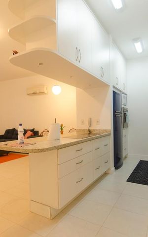 Apartamento para alugar com 105m², 2 quartos e 2 vagasCozinha