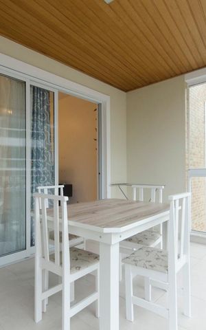 Apartamento para alugar com 105m², 2 quartos e 2 vagasVaranda da Sala