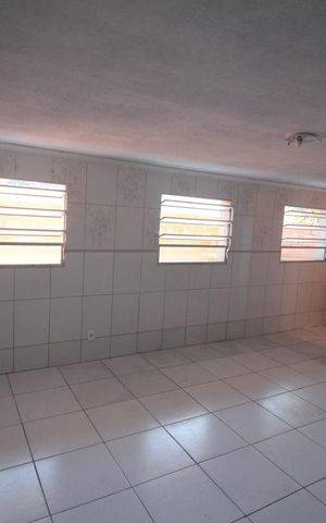 Casa para alugar com 150m², 2 quartos e 2 vagasLavanderia 