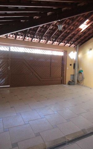 Casa para alugar com 150m², 2 quartos e 2 vagasGaragem