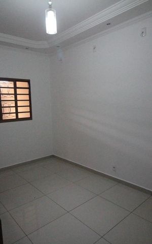Casa para alugar com 150m², 2 quartos e 2 vagasSala