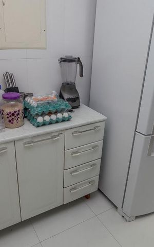 Apartamento à venda com 177m², 4 quartos e 1 vaga Apartamento à venda com 177m², 4 quartos e 1 vagaCozinha e Área de Serviço