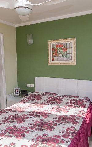 Apartamento à venda com 177m², 4 quartos e 1 vaga Apartamento à venda com 177m², 4 quartos e 1 vagaSuíte