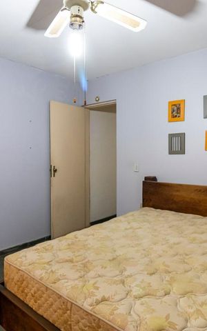 Casa à venda com 245m², 6 quartos e 3 vagasEdícula - Quarto 6 - Suíte