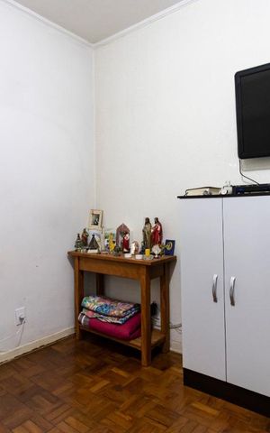 Casa à venda com 245m², 6 quartos e 3 vagasQuarto 1