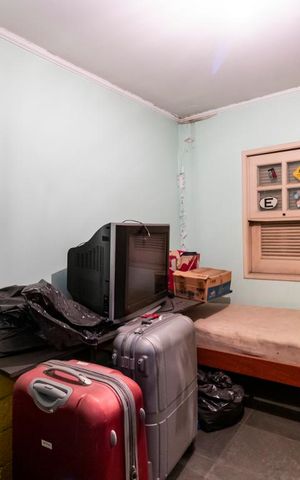 Casa à venda com 245m², 6 quartos e 3 vagasEdícula - Quarto 4