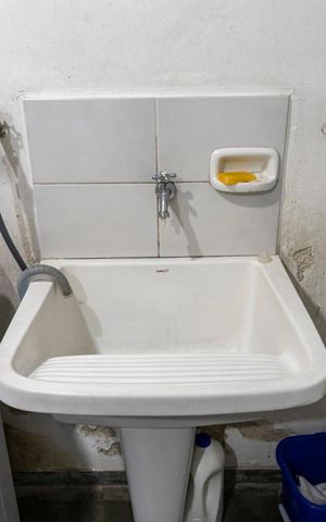 Casa à venda com 245m², 6 quartos e 3 vagasÁrea de serviço