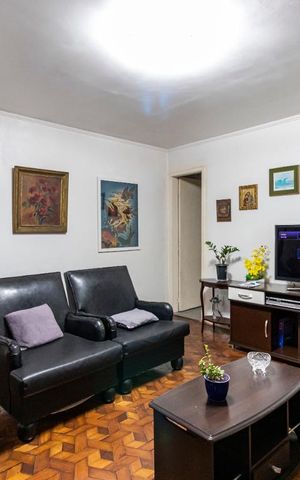 Casa à venda com 245m², 6 quartos e 3 vagasSala
