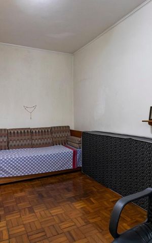 Casa à venda com 245m², 6 quartos e 3 vagasQuarto 2