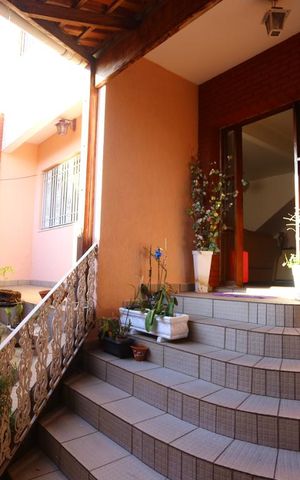Casa para alugar com 210m², 5 quartos e 7 vagasEntrada Social