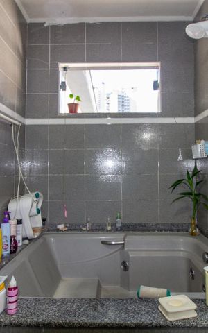 Casa à venda com 143m², 2 quartos e 2 vagas Casa à venda com 143m², 2 quartos e 2 vagasBanheiro Quarto 2 - Suíte