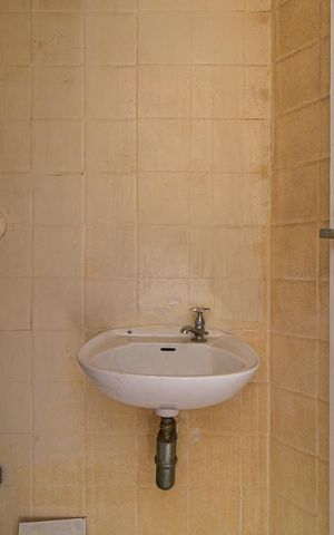 Apartamento à venda com 103m², 3 quartos e 1 vaga Apartamento à venda com 103m², 3 quartos e 1 vagaBanheiro de Serviço