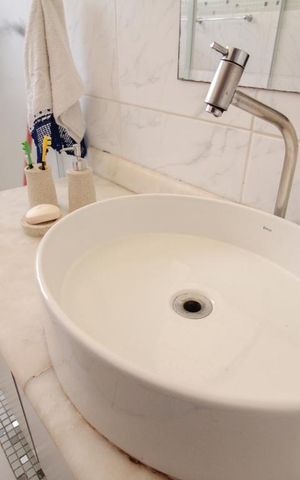Casa à venda com 194m², 3 quartos e 3 vagasBanheiro da Suíte
