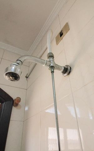 Casa à venda com 194m², 3 quartos e 3 vagasBanheiro da Suíte