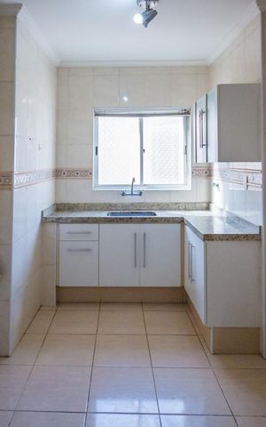 Apartamento à venda com 85m², 2 quartos e 2 vagasCozinha