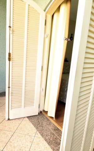 Casa à venda com 250m², 3 quartos e 3 vagasVaranda
