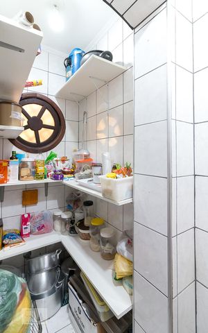 Casa para alugar com 385m², 3 quartos e 5 vagasCozinha - despensa