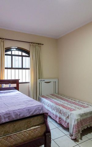Casa para alugar com 385m², 3 quartos e 5 vagasQuarto 1