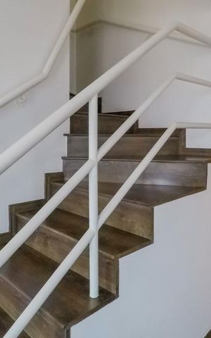 Apartamento à venda com 178m², 3 quartos e 3 vagasEscada