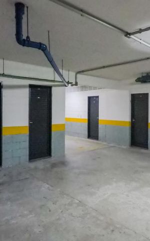 Apartamento à venda com 178m², 3 quartos e 3 vagasDeposito Privativo