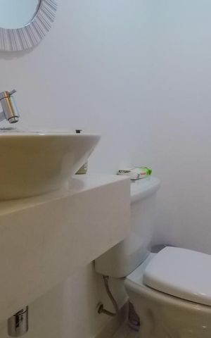Apartamento à venda com 178m², 3 quartos e 3 vagasLavabo