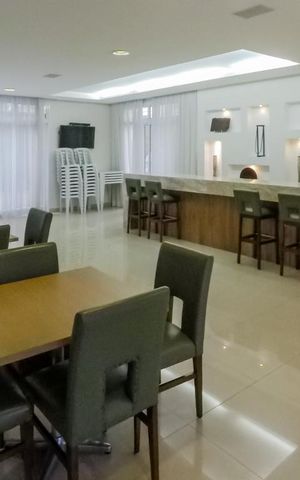 Apartamento à venda com 178m², 3 quartos e 3 vagasÁrea comum - Salão de festas