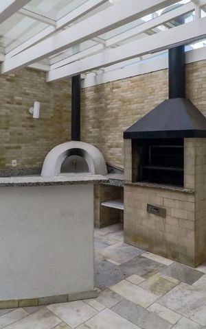 Apartamento à venda com 178m², 3 quartos e 3 vagasÁrea comum - Churrasqueira