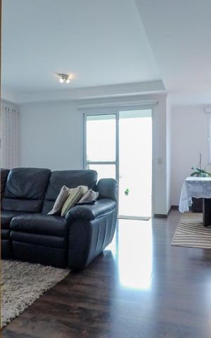 Apartamento à venda com 178m², 3 quartos e 3 vagasEntrada