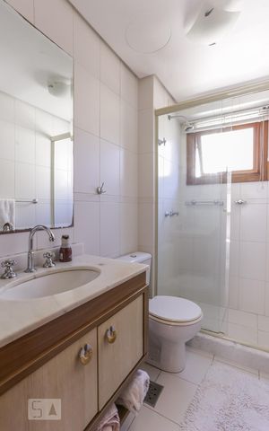 Apartamento à venda com 138m², 2 quartos e 2 vagas Apartamento à venda com 138m², 2 quartos e 2 vagasBanheiro Social