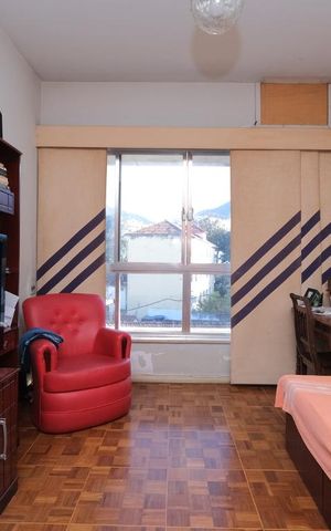 Apartamento à venda com 143m², 4 quartos e 2 vagasQuarto 2