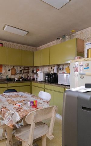 Apartamento à venda com 143m², 4 quartos e 2 vagasCozinha