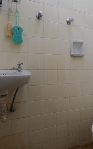 Apartamento à venda com 143m², 4 quartos e 2 vagasBanheiro de Serviço