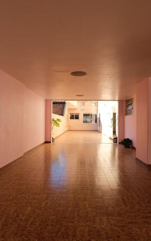 Apartamento à venda com 143m², 4 quartos e 2 vagasÁrea Comum - Playground