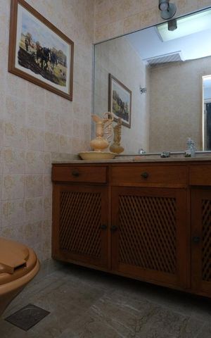 Apartamento à venda com 143m², 4 quartos e 2 vagasLavabo