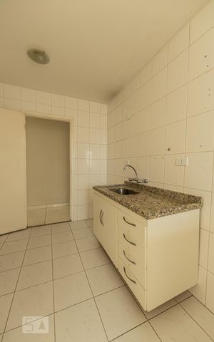 Apartamento à venda com 58m², 2 quartos e 2 vagas Apartamento à venda com 58m², 2 quartos e 2 vagasCozinha