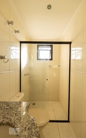 Apartamento à venda com 58m², 2 quartos e 2 vagas Apartamento à venda com 58m², 2 quartos e 2 vagasBanheiro Social