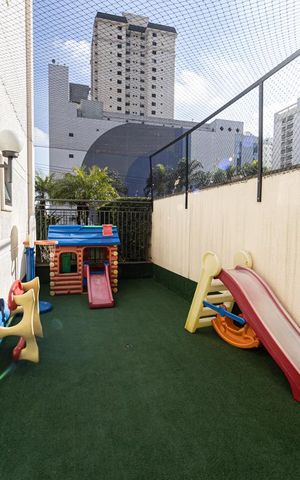 Apartamento à venda com 58m², 2 quartos e 2 vagas Apartamento à venda com 58m², 2 quartos e 2 vagasÁrea Comum - Playground
